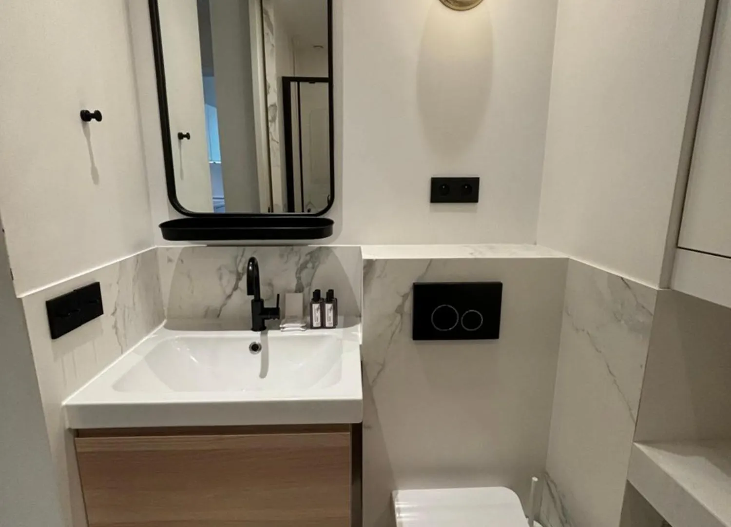 Central Apartment Tronchet 1G Παρίσι